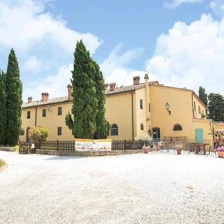 Beautiful In Collesalvetti With Garden Casa vacanze
